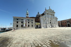 Auf San Giorgio und Aussicht von Glockenturm auf Venedig und die Alpen